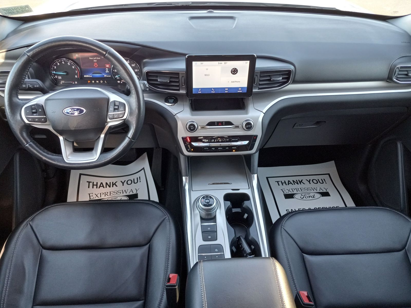 2023 Ford Explorer image 18