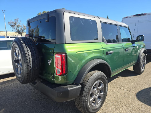 Used 2025 Green Ford Big Bend image 4