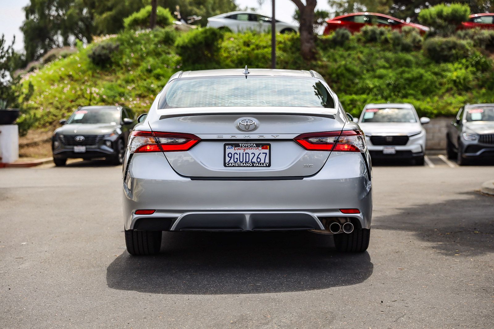 View vehicle photo 5