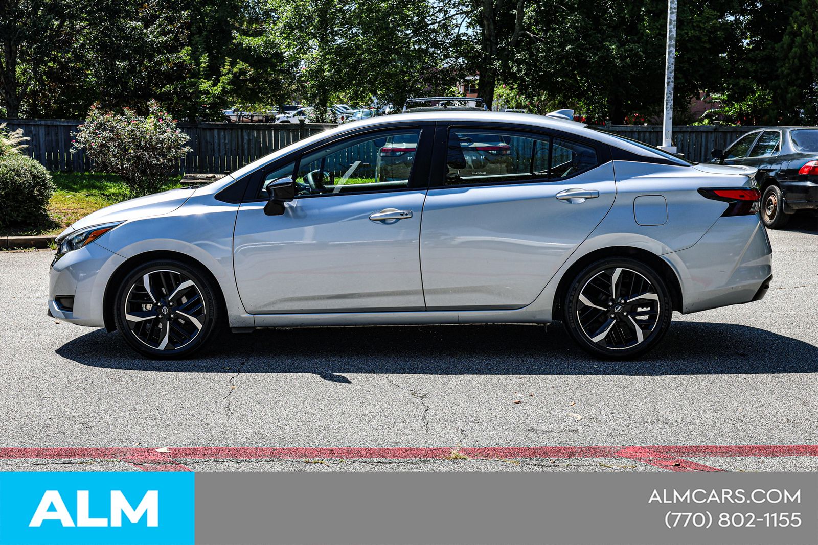 Used 2024 Silver Nissan 1.6 SR image 9