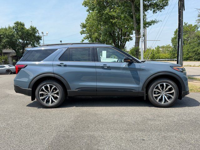 New 2026 Vapor Blue Metallic Ford ST-Line image 6