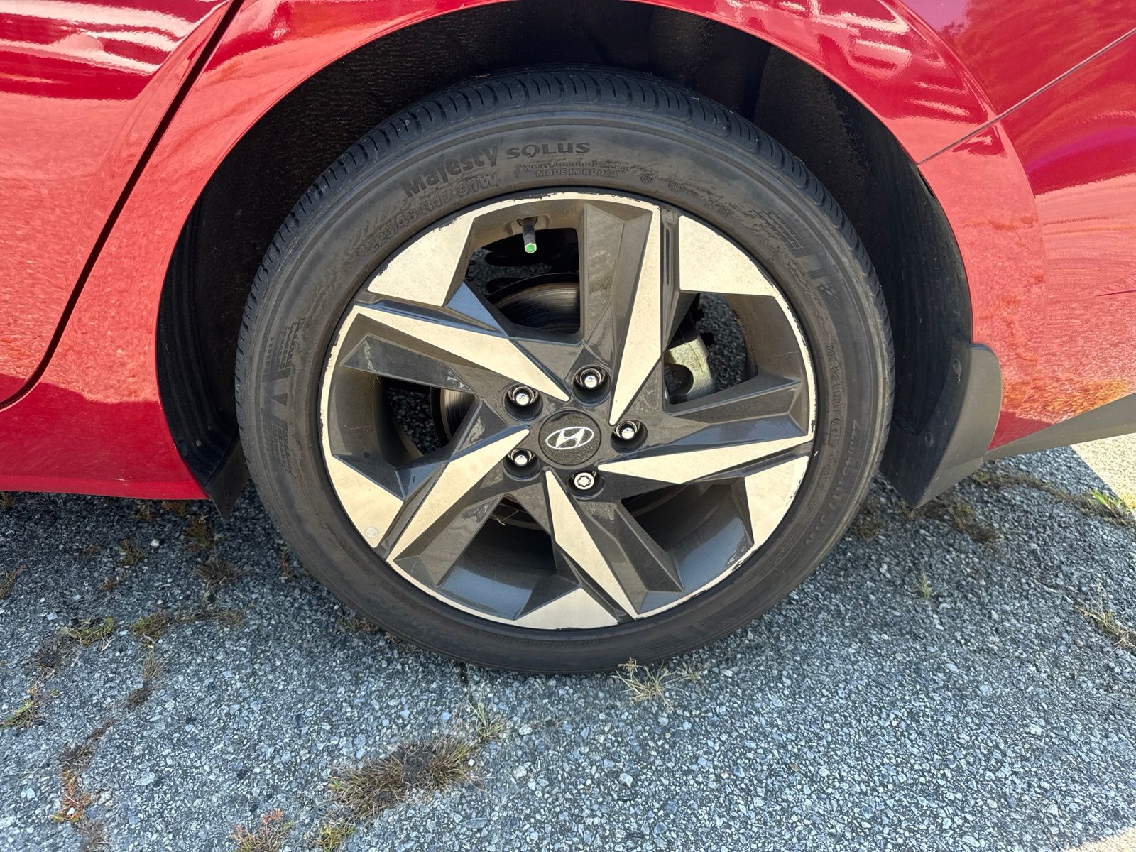 Used 2023 Red Hyundai SEL image 9