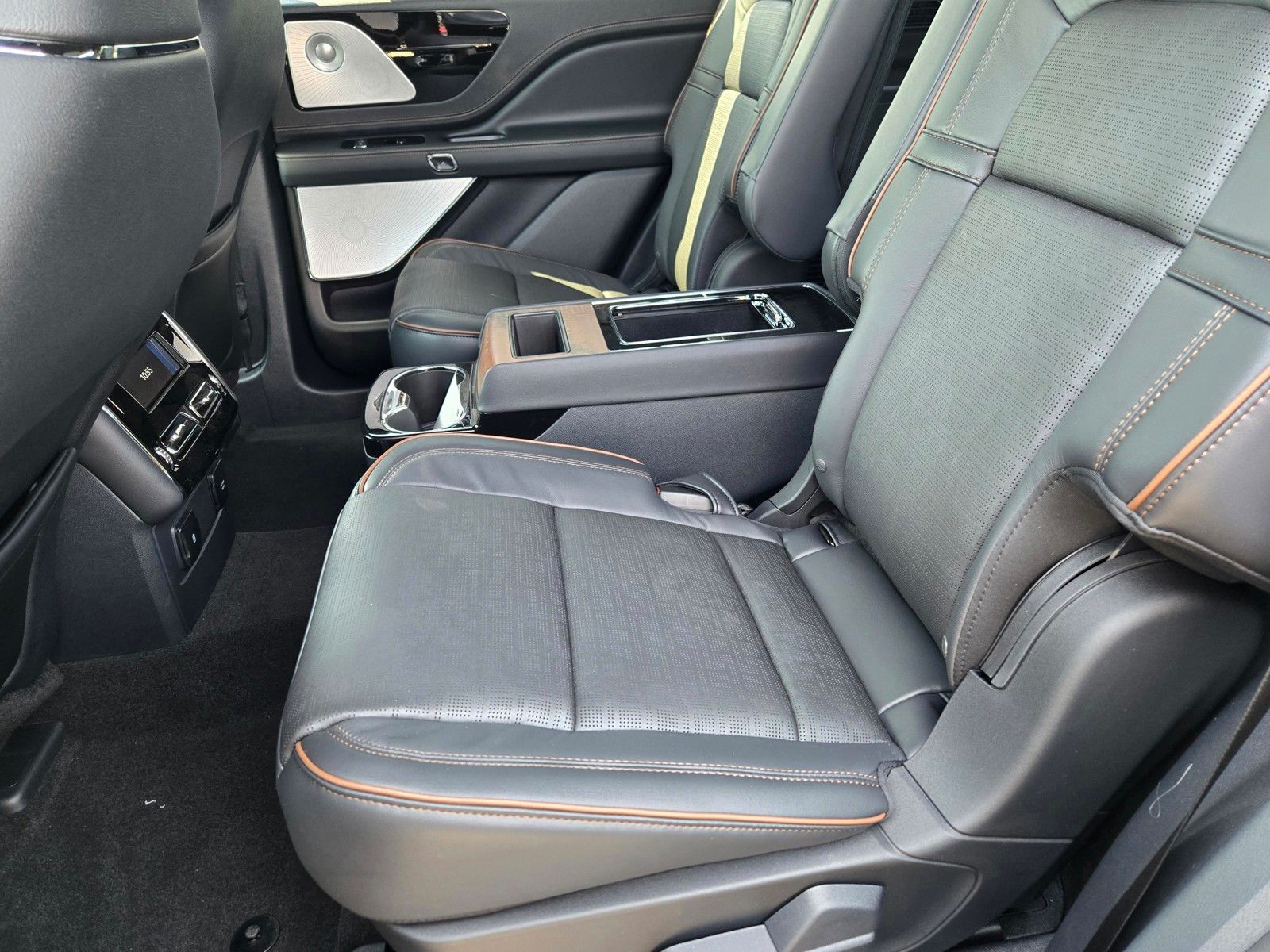 New 2025 Black Lincoln Black Label image 7