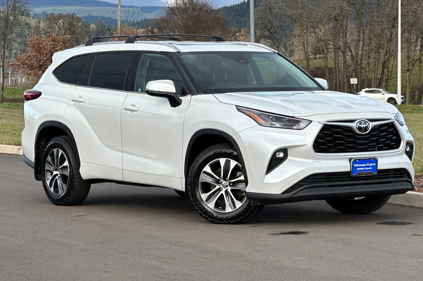 2022 Toyota Highlander XLE AWD