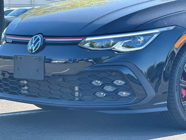 Used 2022 Black Volkswagen 2.0T SE image 24