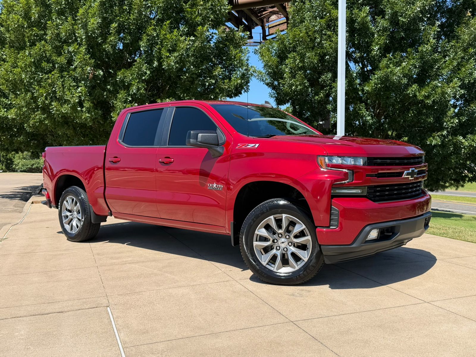 Cherry Red Tintcoat 2021 Chevrolet Silverado 1500 Pickup Truck Four-Wheel Drive 8-Speed Automatic