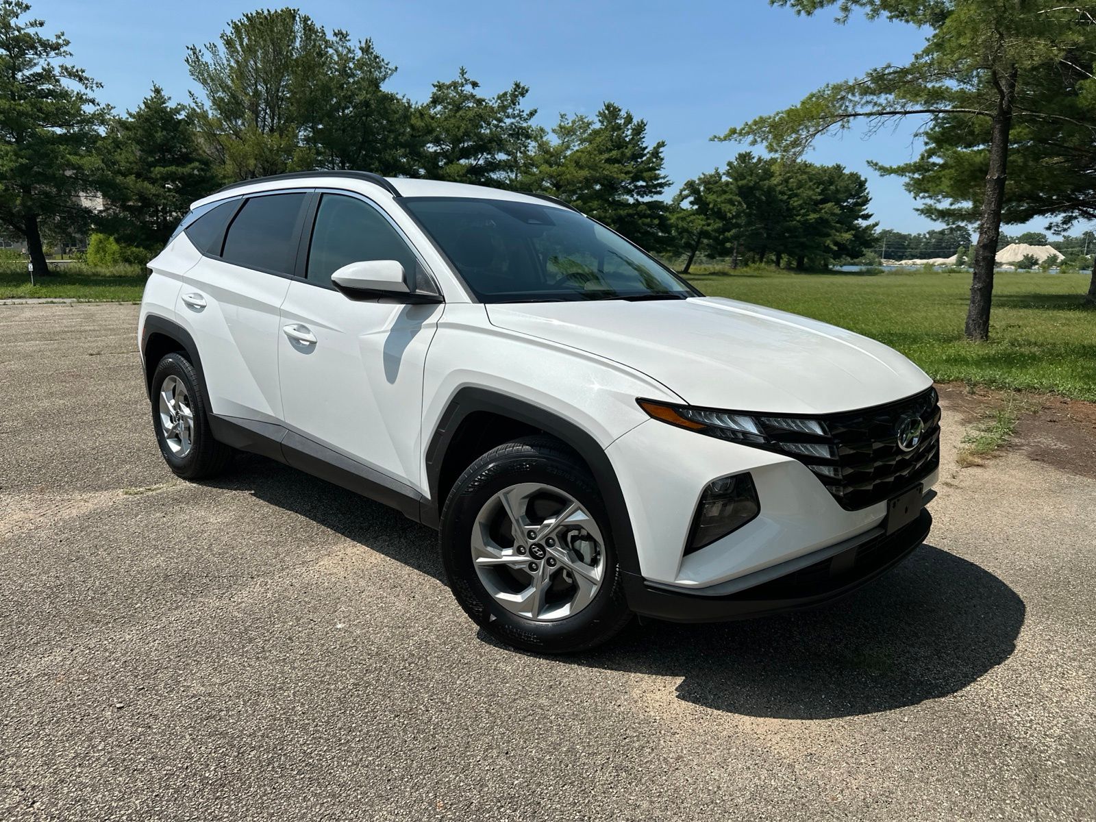 White Pearl 2024 Hyundai Tucson SUV / Crossover All-Wheel Drive 8-Speed Automatic