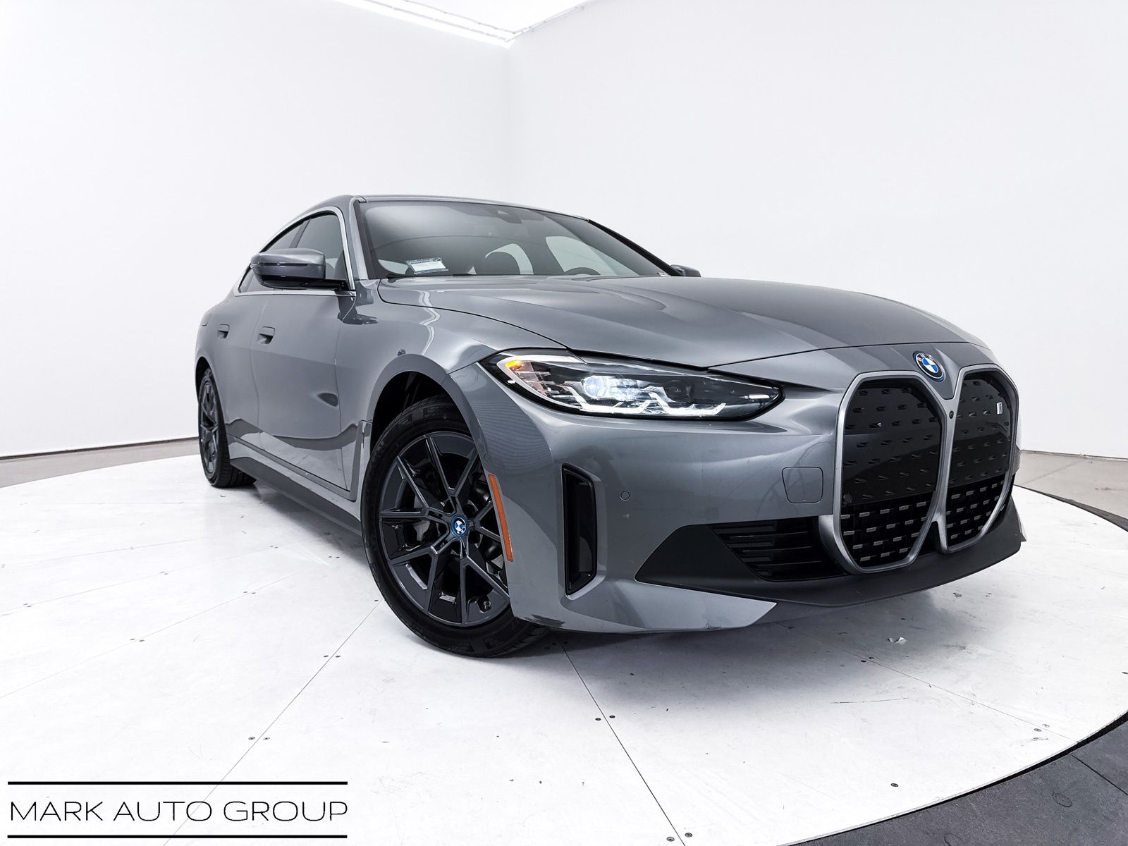 2023 BMW i4 eDrive35