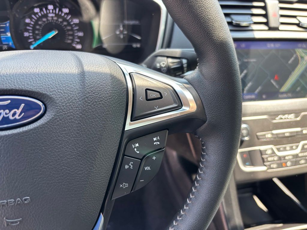 Used Car 2020 Ford Fusion  Se For Sale Under $15,000 In Austin, Texas