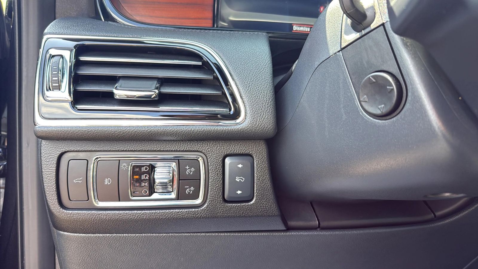 Used Car 2024 Lincoln Navigator  Reserve For Sale Under $70,000 In Austin, Texas