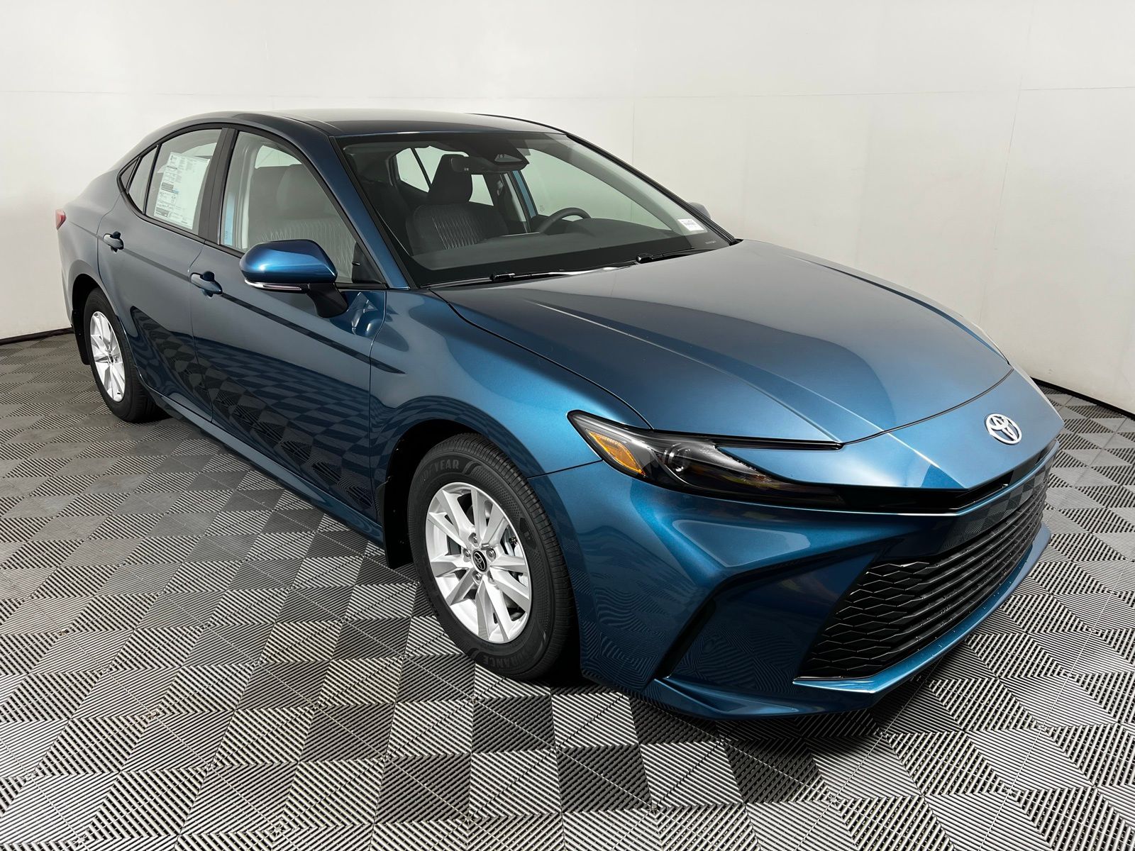 Thumbnail: 2026 Toyota Camry - 3