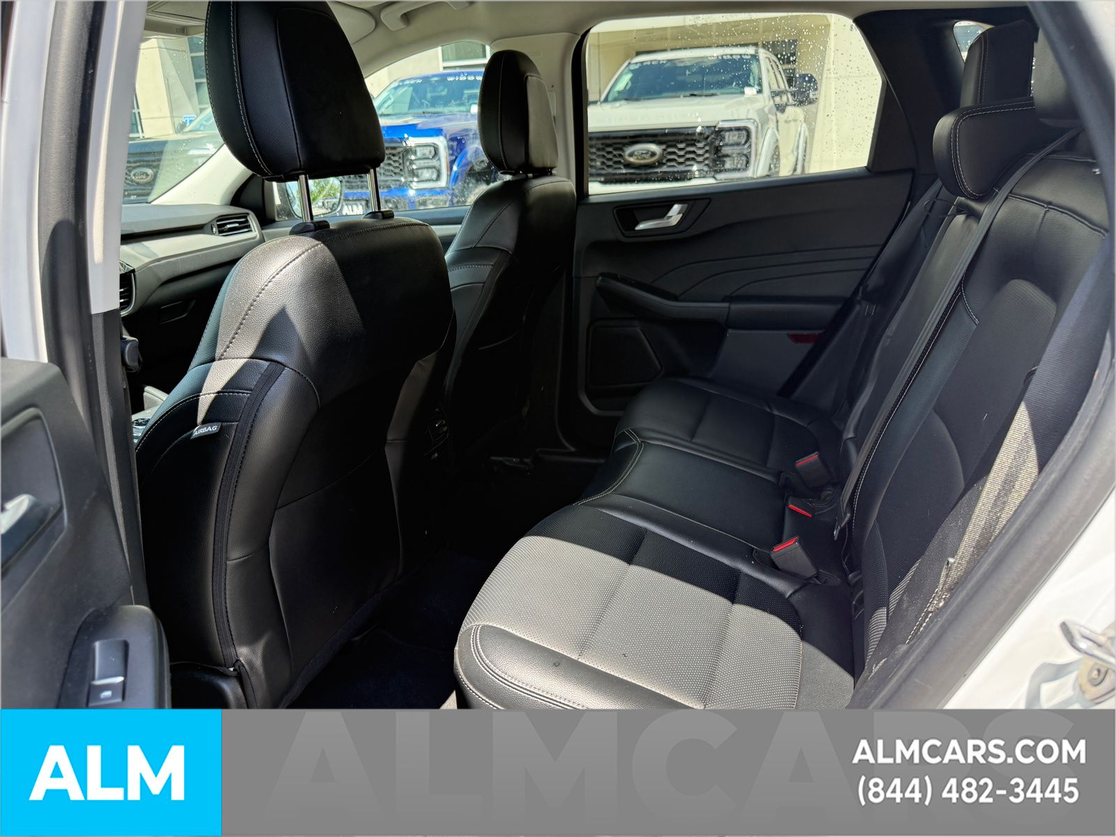 Used 2022 White Ford SEL image 10
