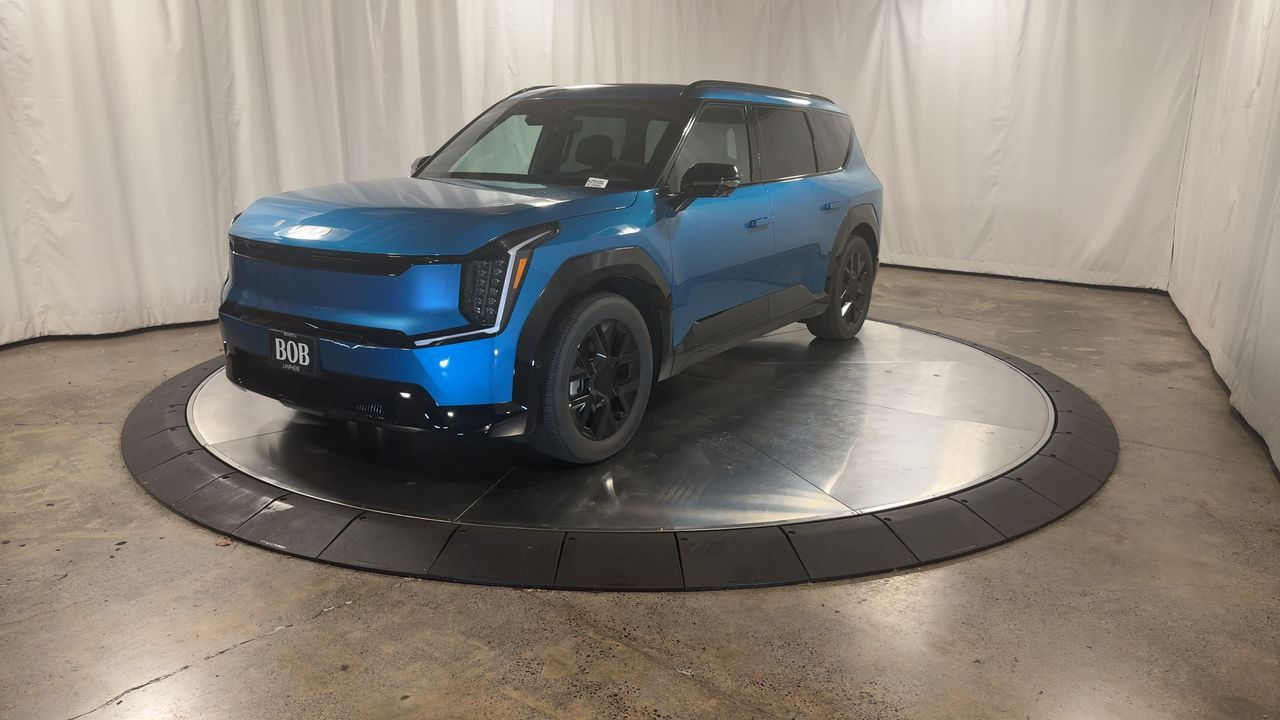 2026 Kia EV9 Land photo 3