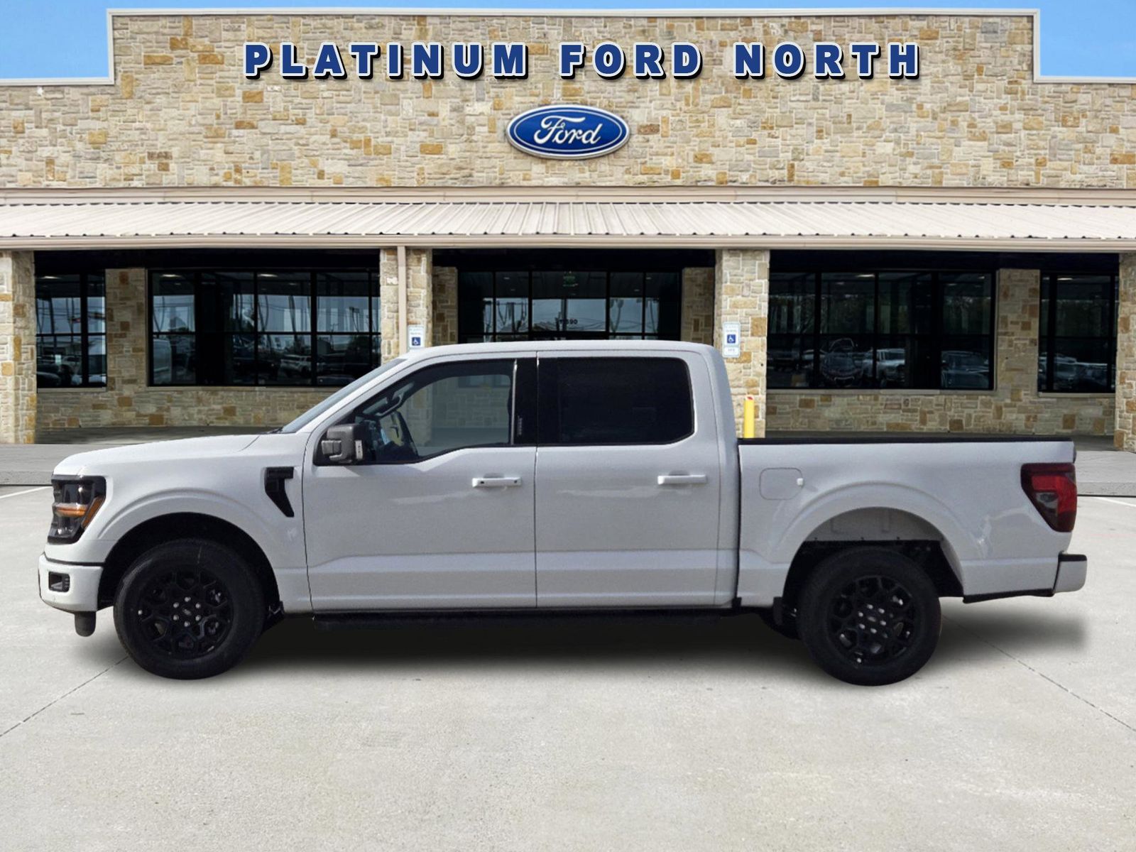 2024 Ford F-150 XLT 3