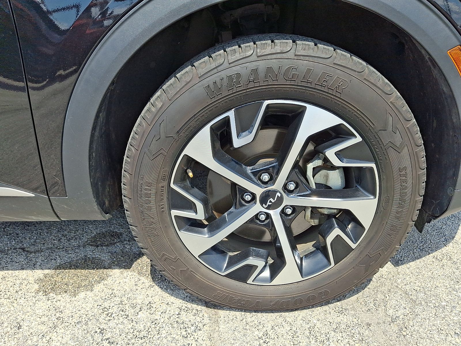 Used 2023 Kia Sportage Hybrid SUV