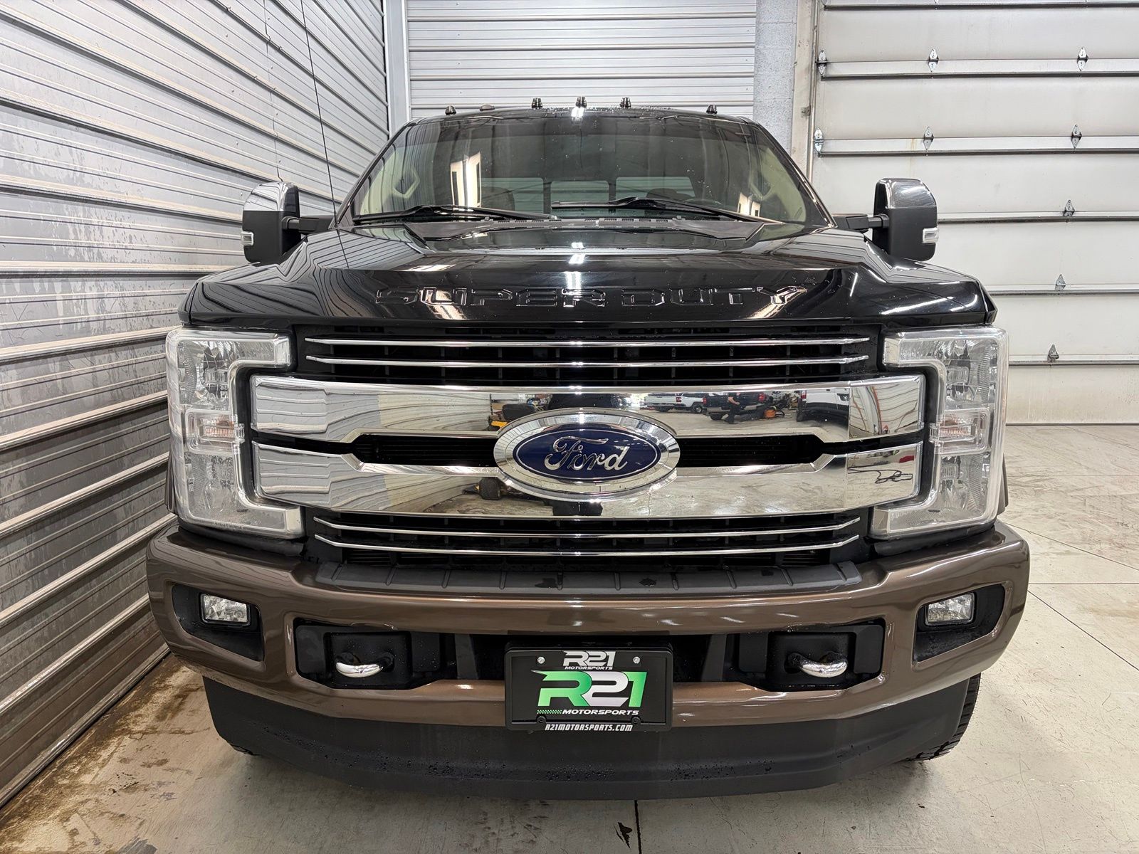 Photo 2 of 2017 Ford F-250 Super Duty Lariat