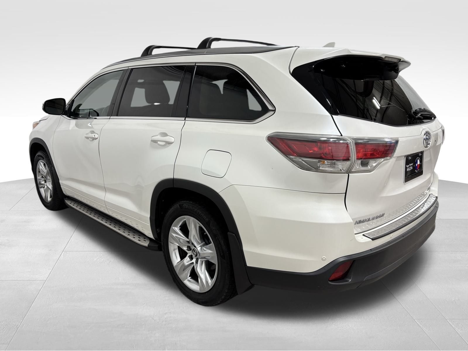 Used Car 2016 Toyota Highlander  For Sale Under $20,000 In Austin, Texas