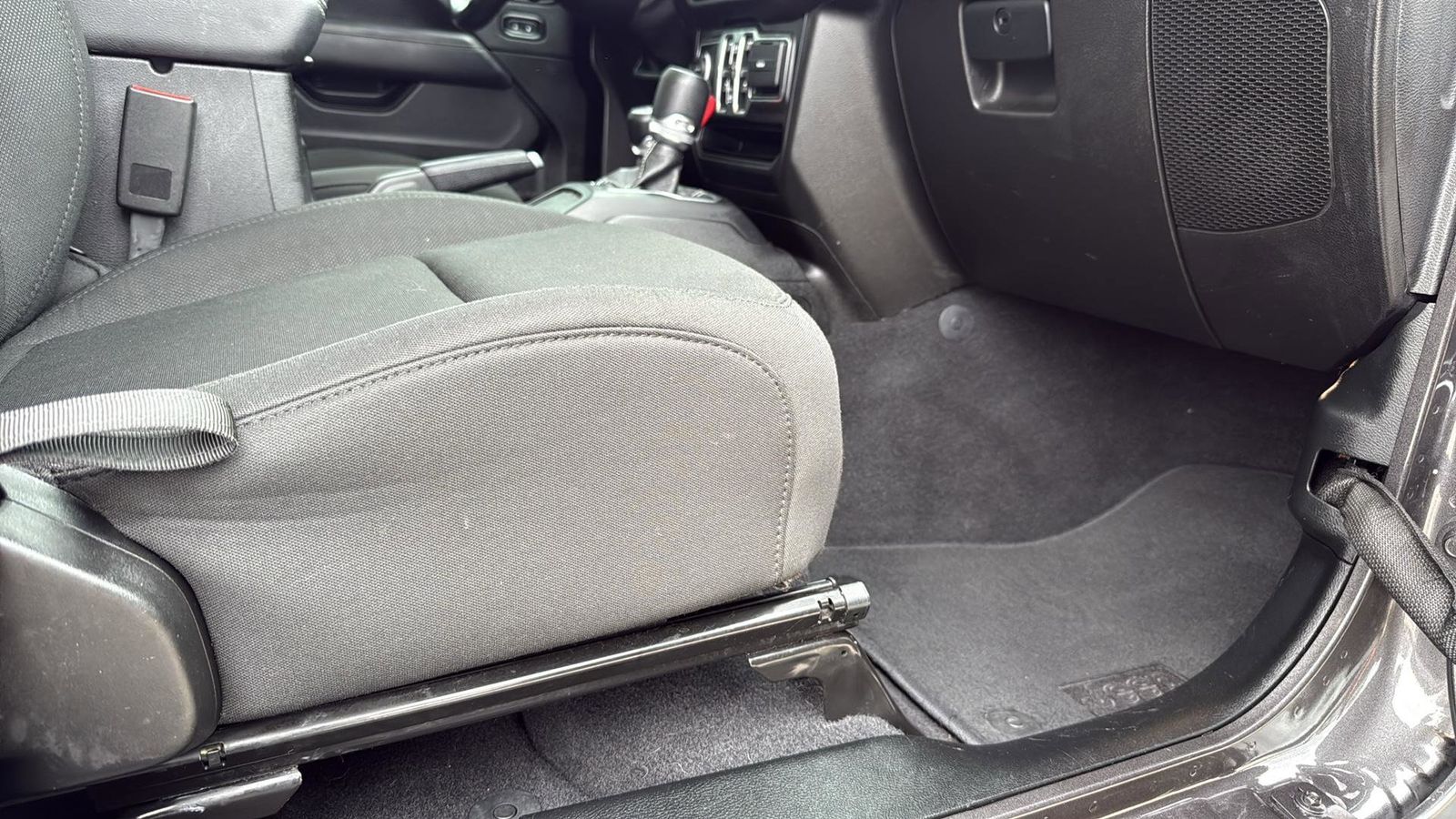 Used Car 2020 Jeep Wrangler  Unlimited Sahara For Sale Under $35,000 In Austin, Texas