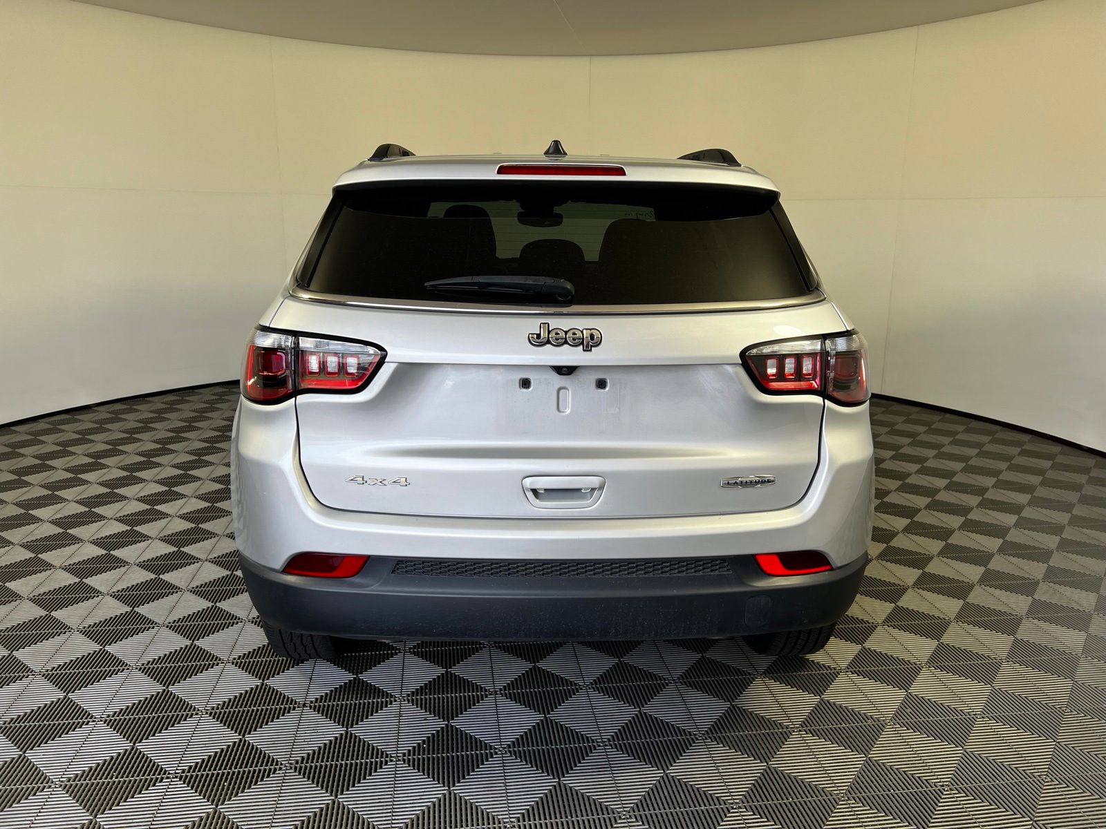 Thumbnail: 2024 Jeep Compass - 6