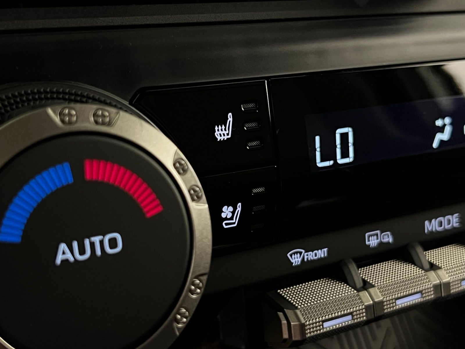 Thumbnail: 2026 Toyota 4Runner - 21