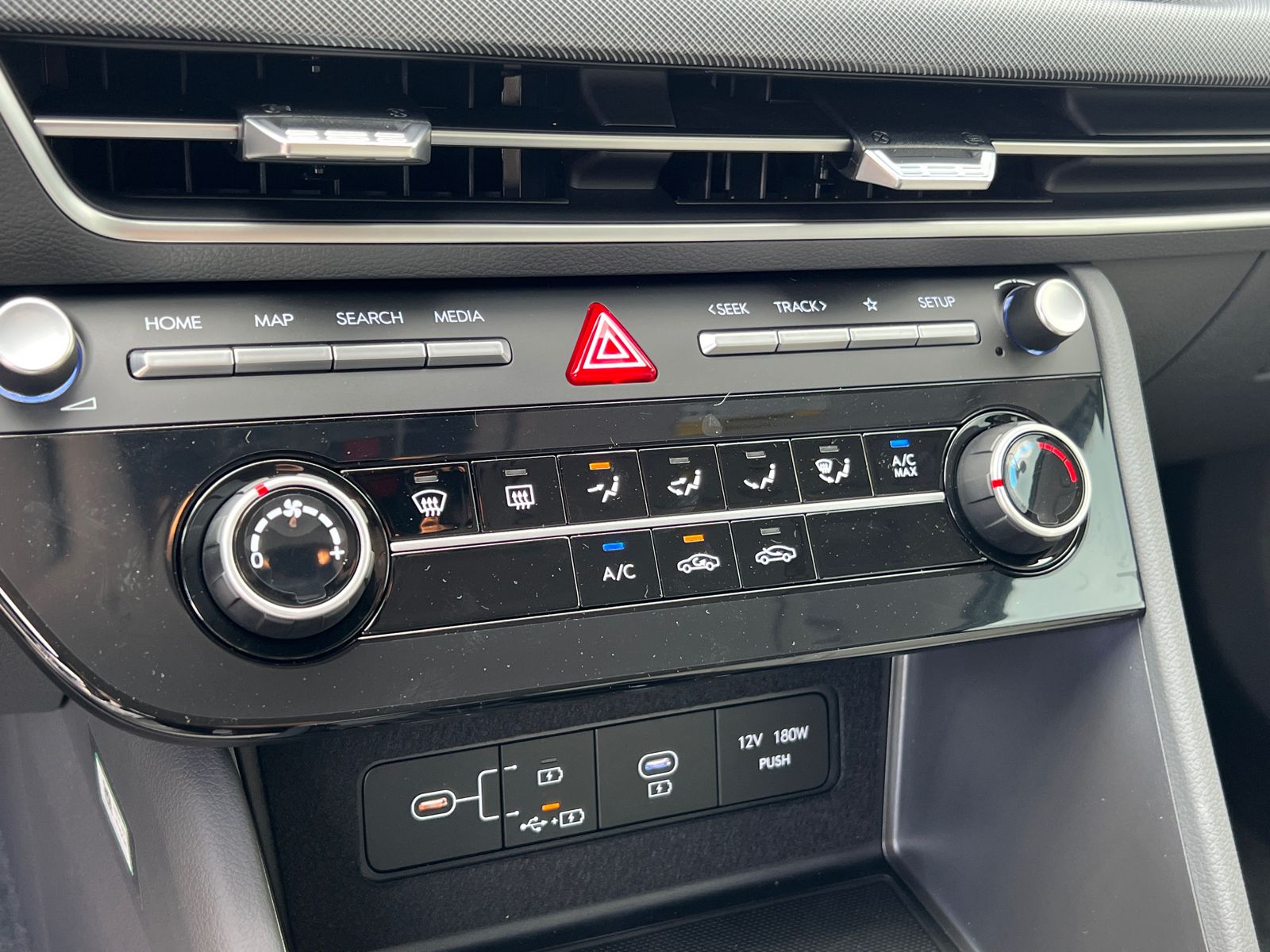 2025 Hyundai Sonata SE photo 22