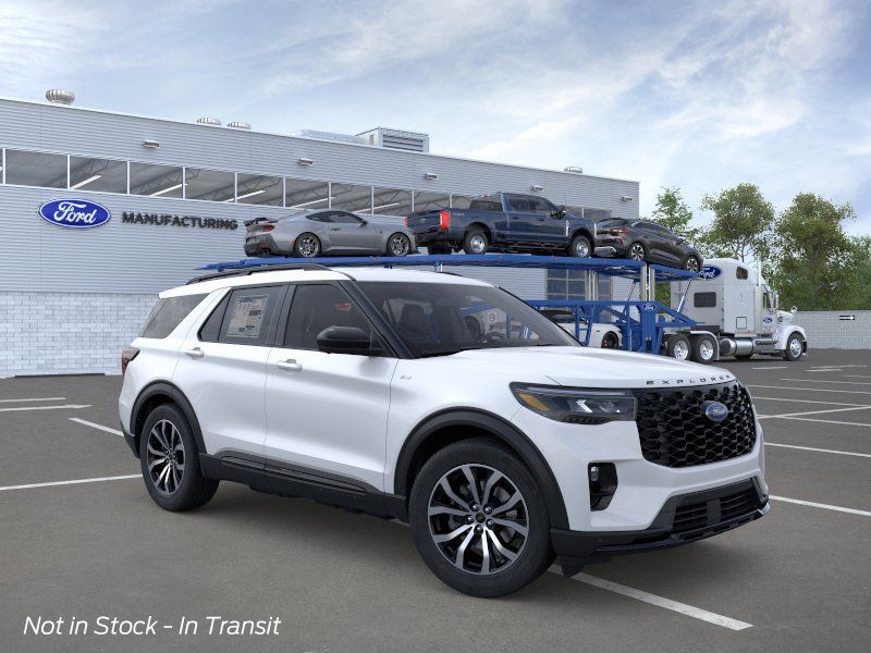2026 Ford Explorer ST-LINE 4WD's photo