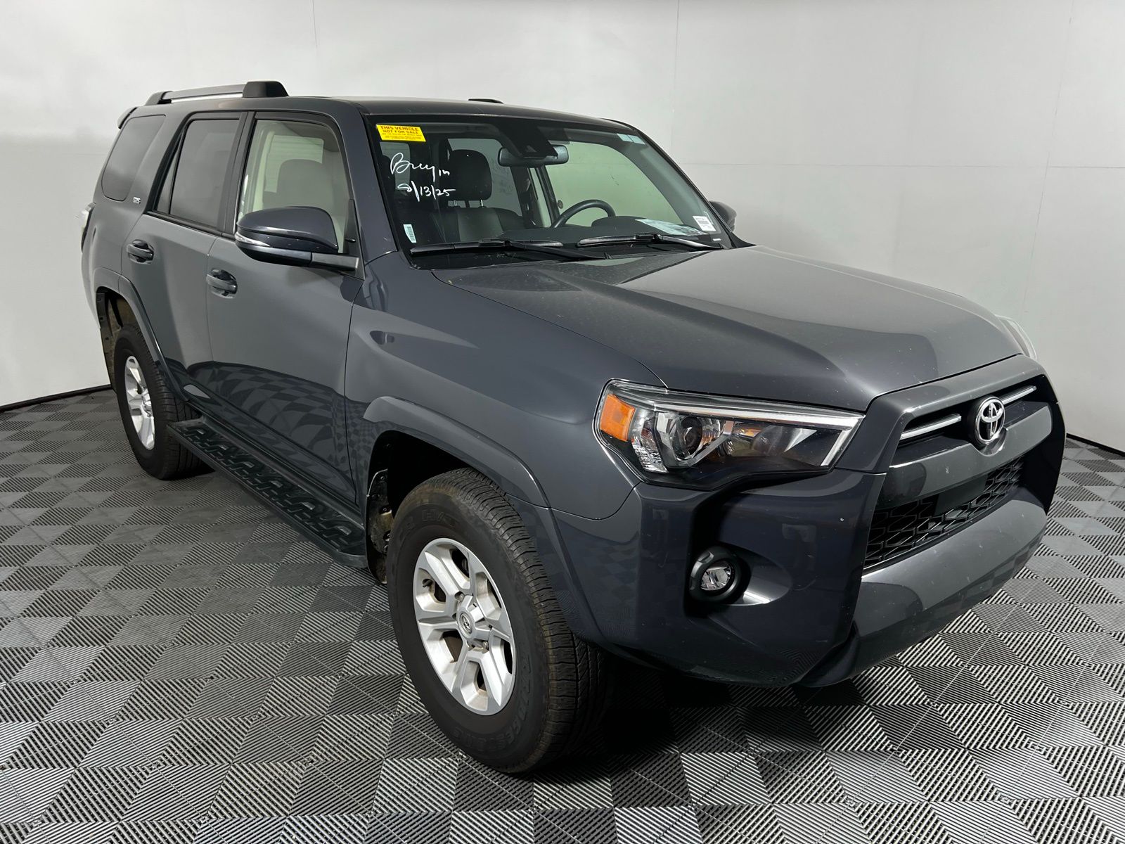 Thumbnail: 2024 Toyota 4Runner - 3