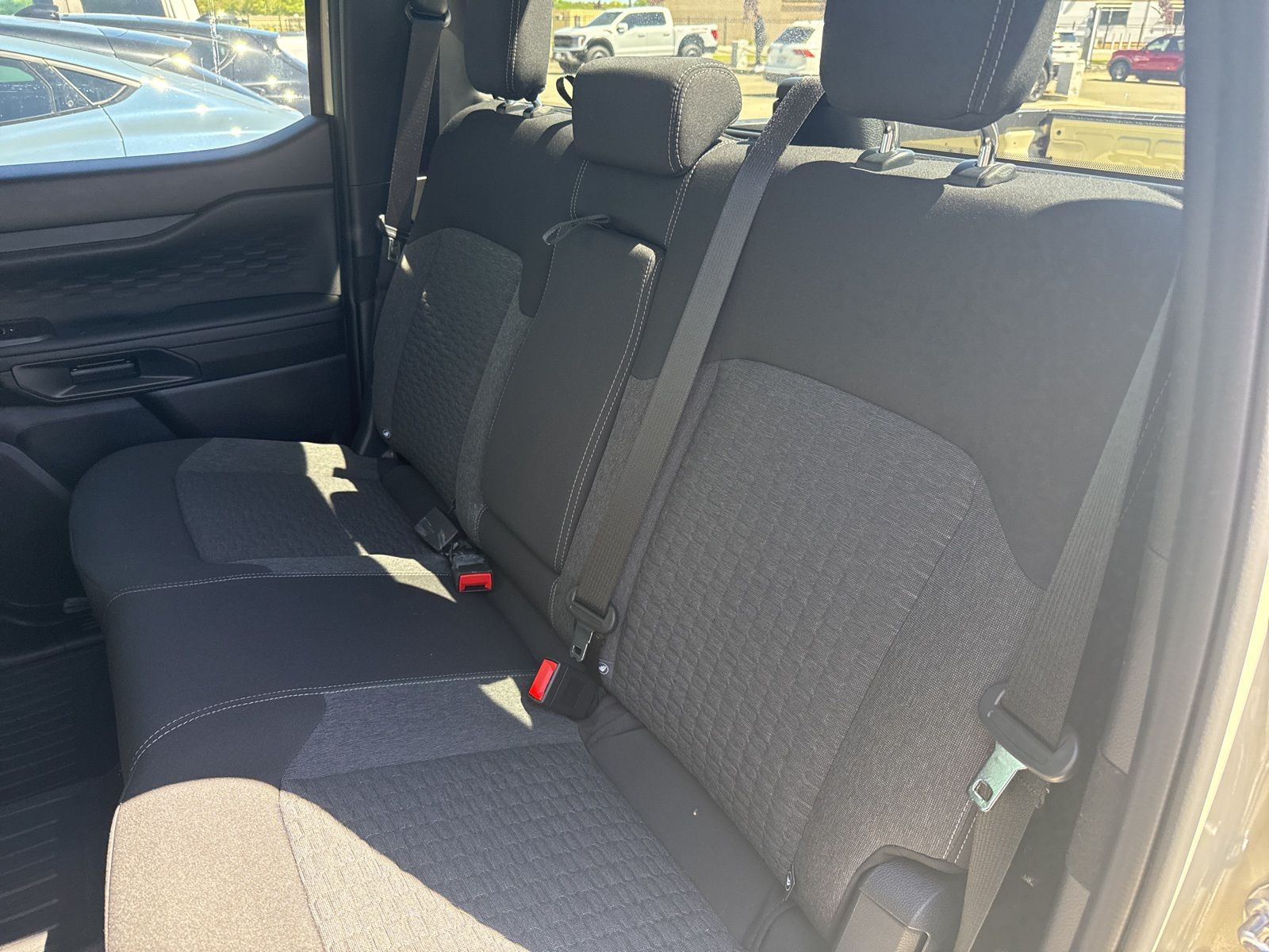 Used 2025 Beige Ford XL image 14