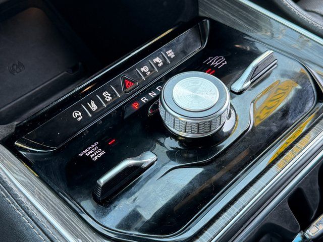 Used 2022 Metallic Jeep Series II image 18