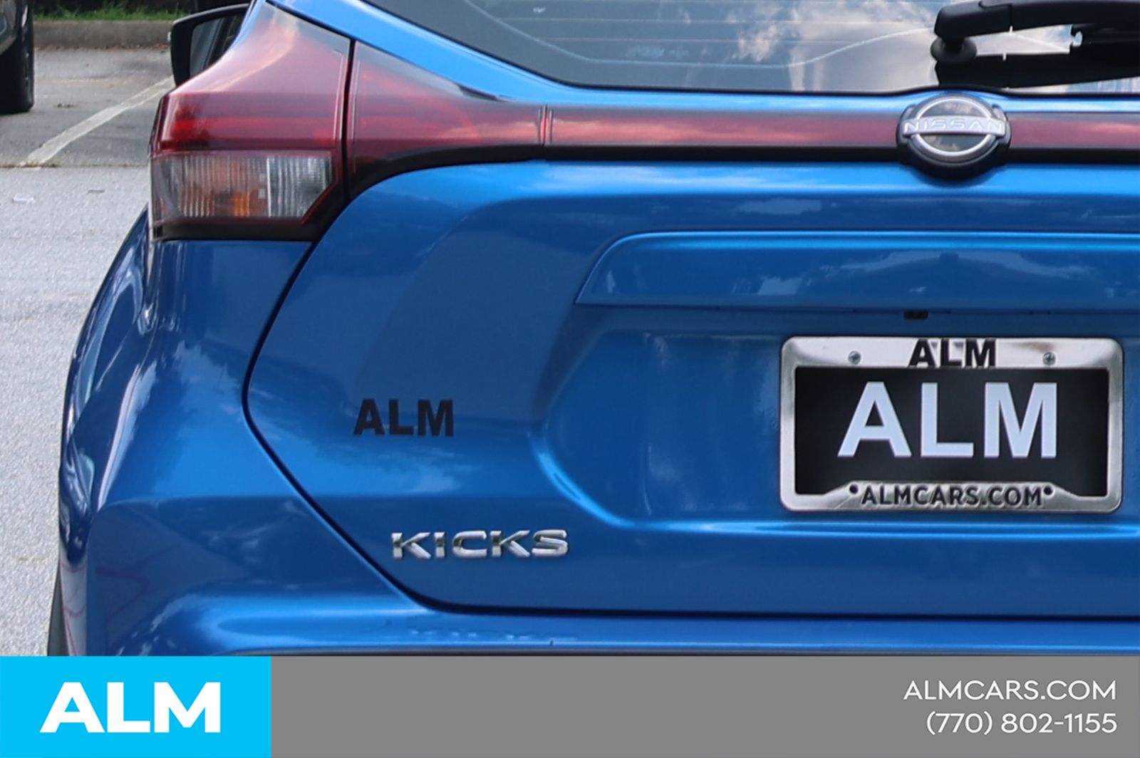 Used 2023 Blue Nissan SR image 13
