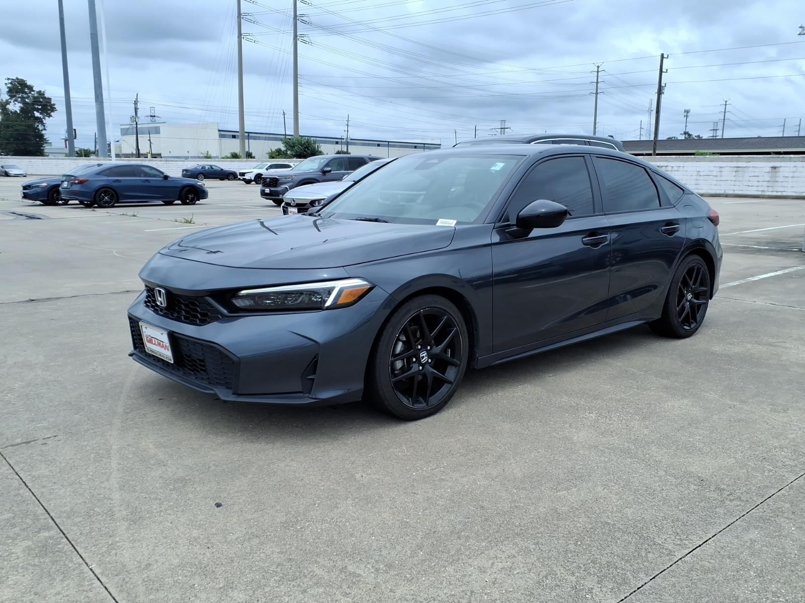 View vehicle photo 2