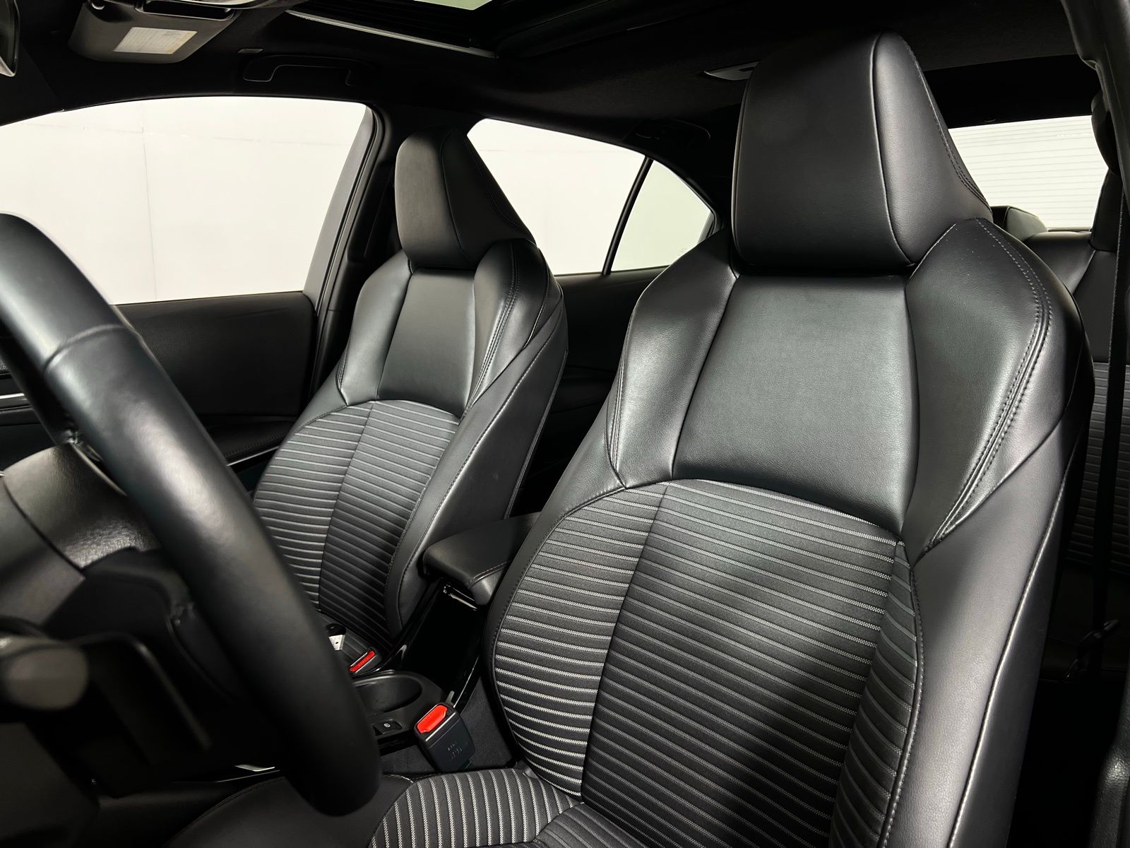 2024 Toyota Corolla XSE 13