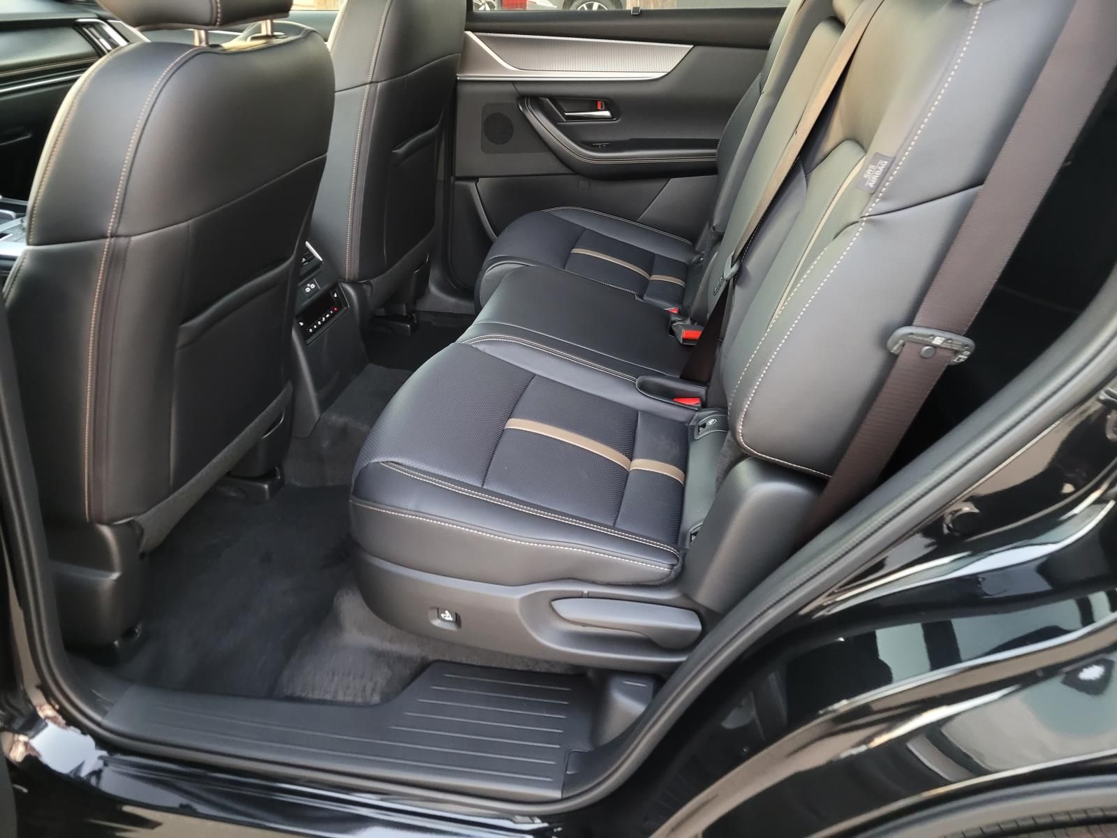2026 Mazda CX-90 Premium Plus Package - Photo 5