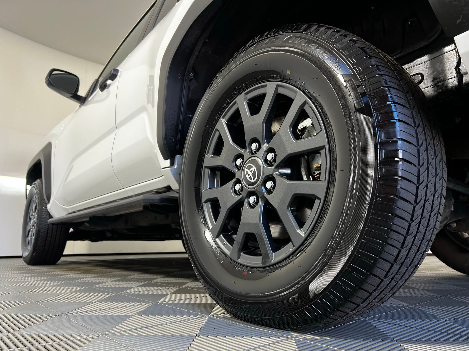 Thumbnail: 2025 Toyota 4Runner - 24