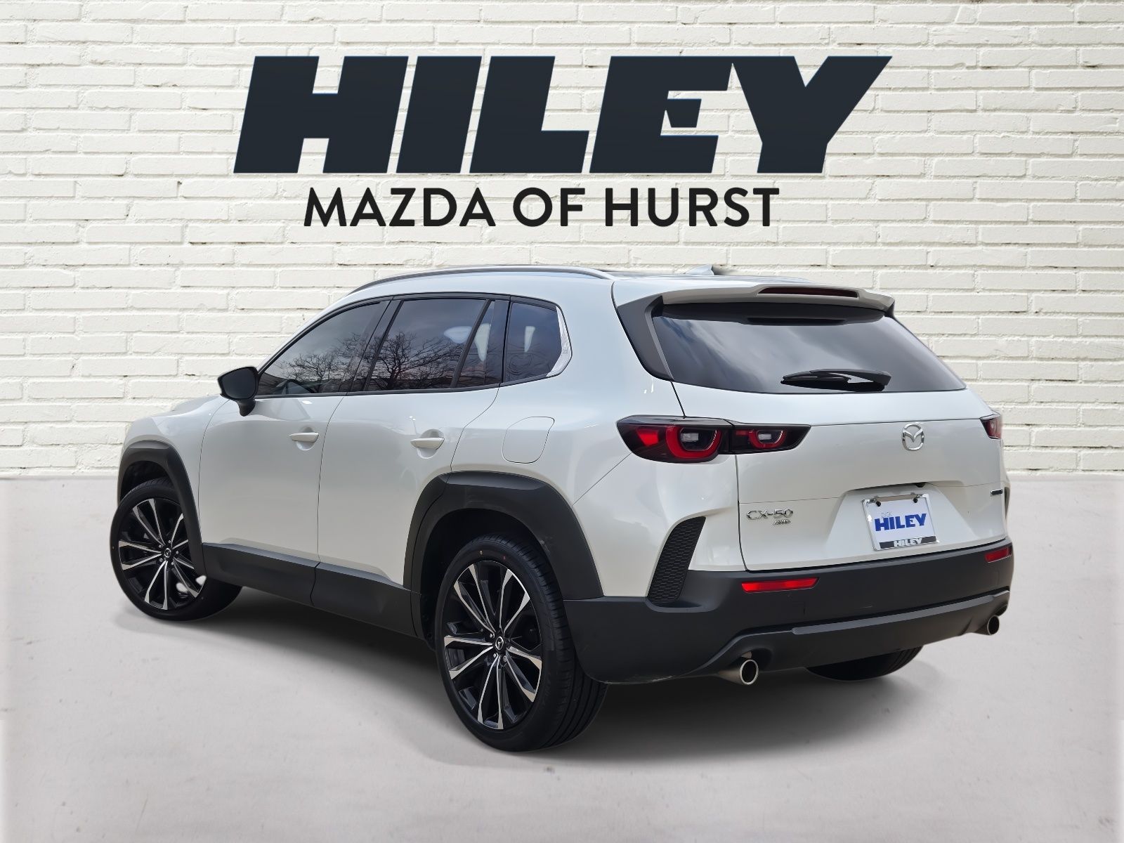 View vehicle photo 4