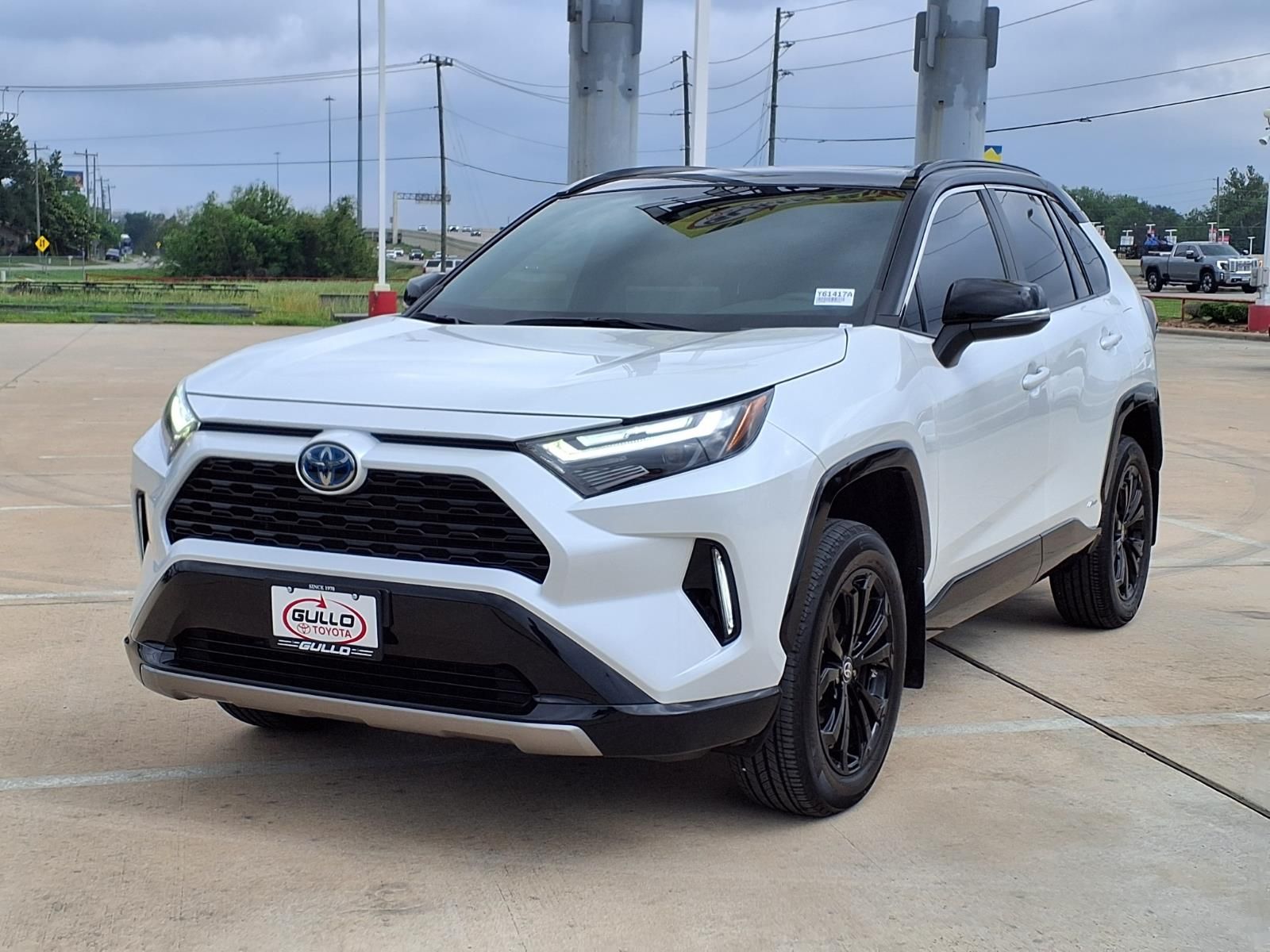 2023 Toyota RAV4 Hybrid XSE Beige at North Houston Mitsubishi