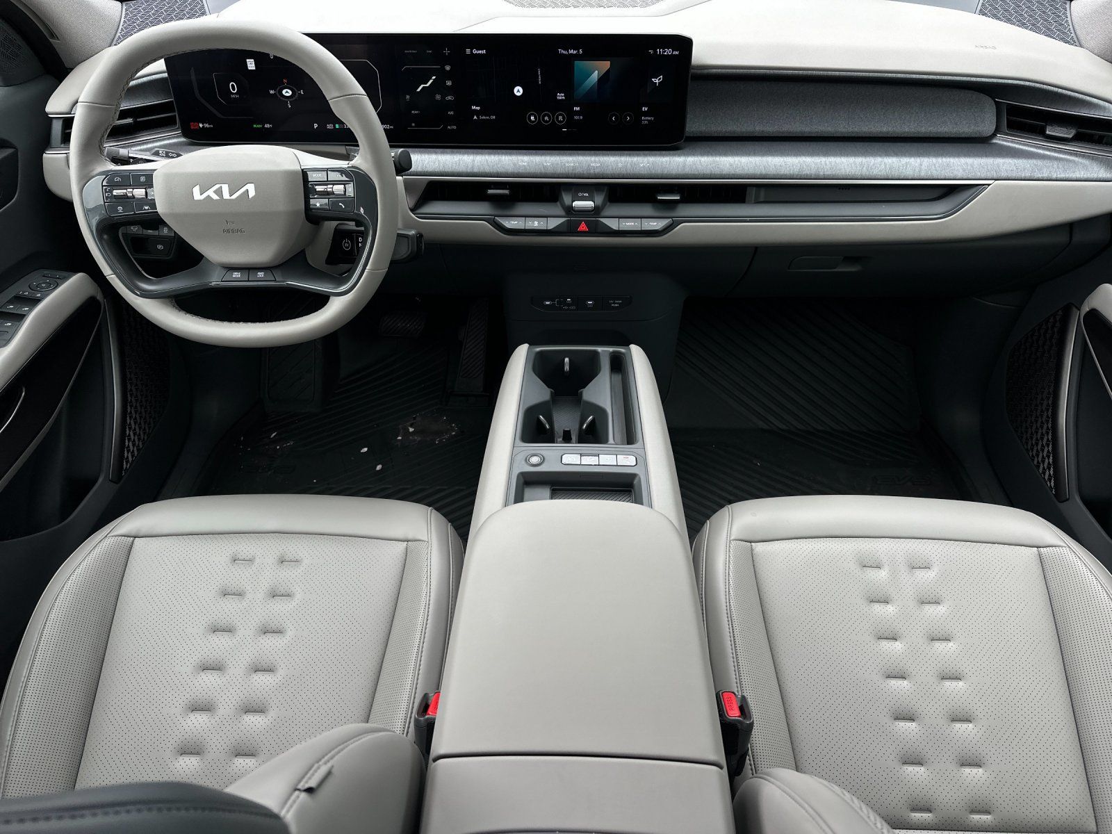 used 2024 Kia EV9 car, priced at $36,998