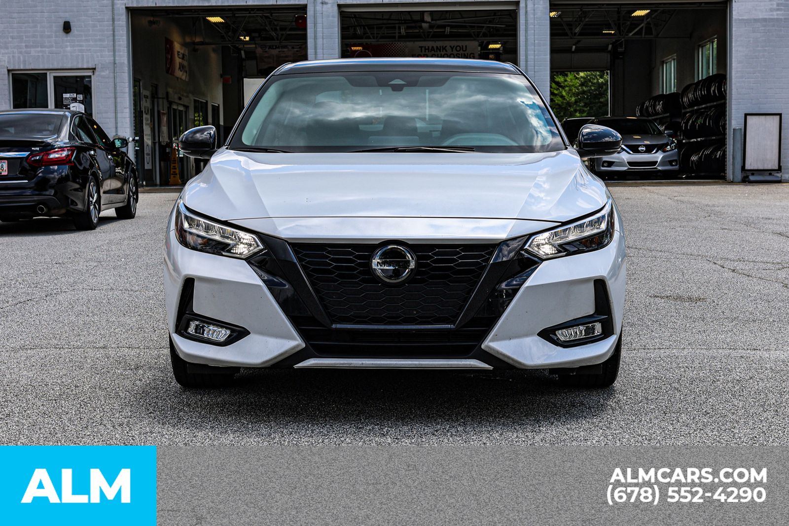 2022 Nissan Sentra SR photo 10