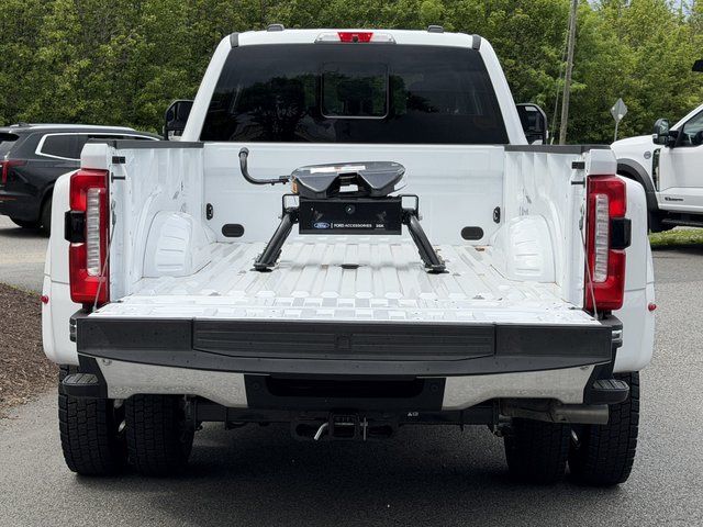 New 2026 Oxford White Ford XL image 17