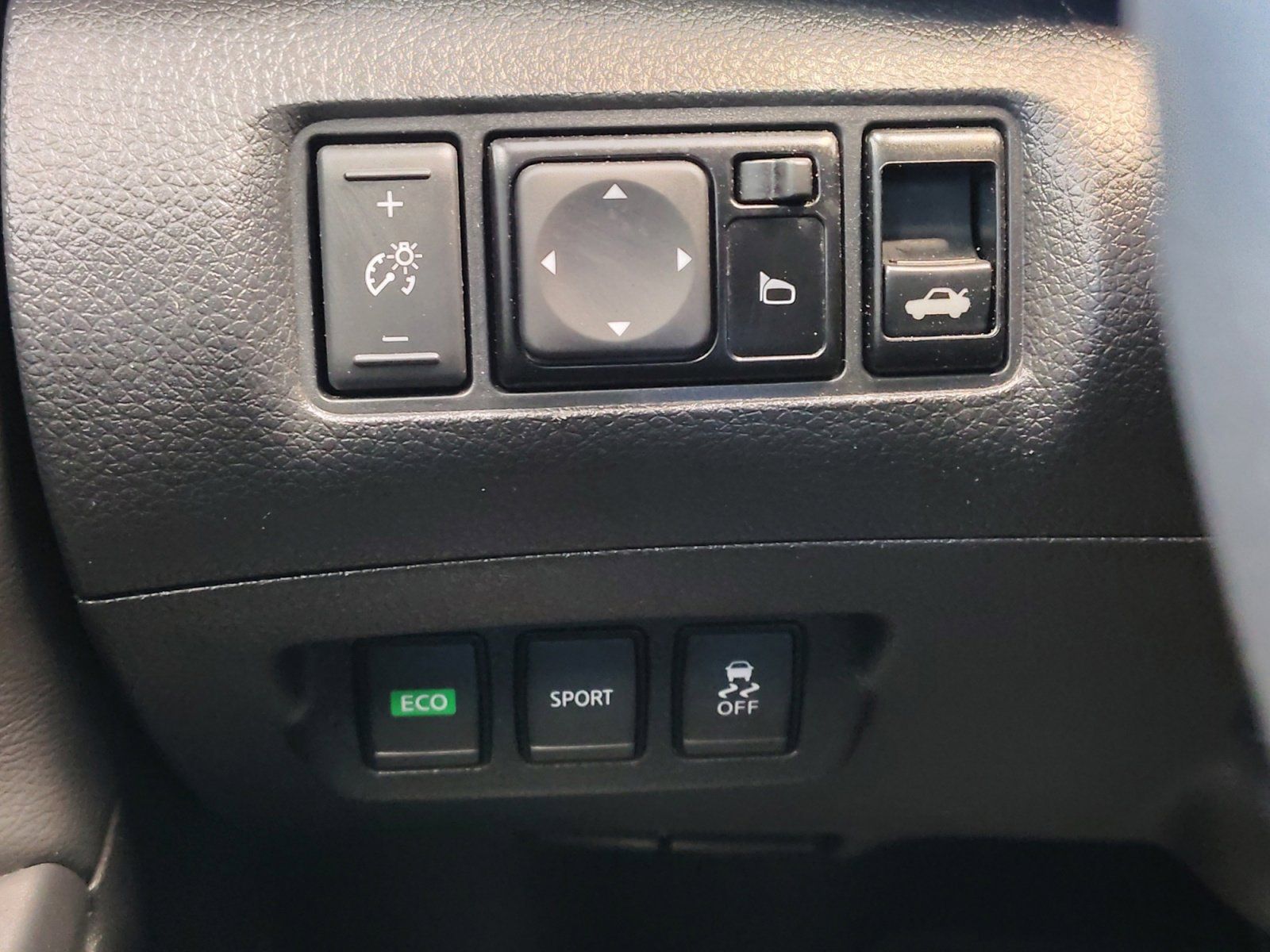 Used Car 2017 Nissan Sentra  Sl For Sale Under $12,000 In San Antonio, Texas