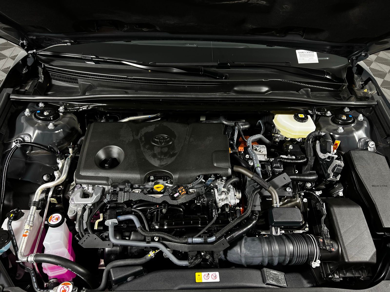 Thumbnail: 2025 Toyota Camry - 9