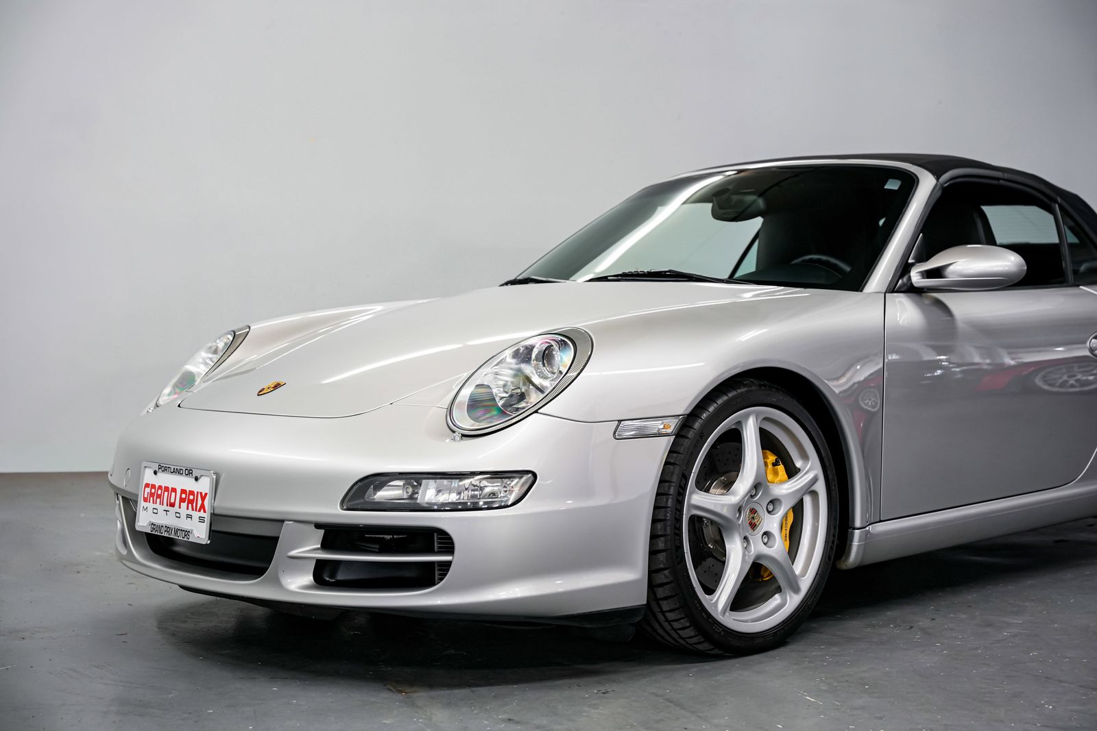 2005 Porsche 911 Carrera S — photo 29