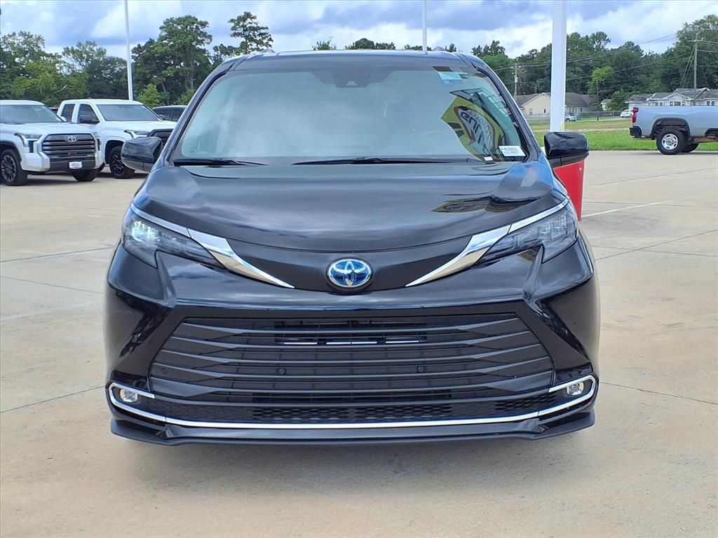2024 Toyota Sienna XLE  at Classic Toyota Galveston