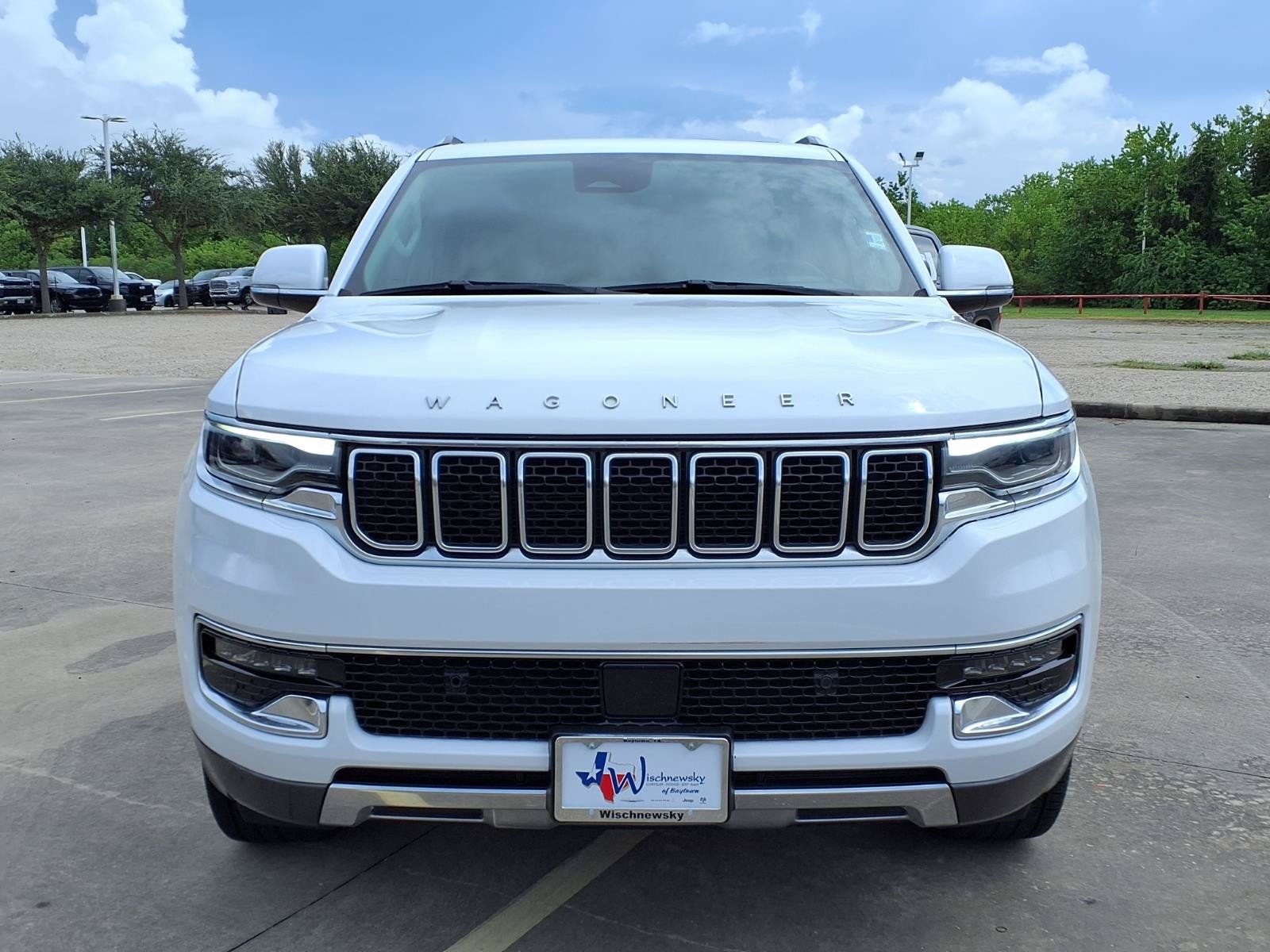 2022 Jeep Wagoneer Series III White at Bayshore Chrysler Jeep Dodge Ram