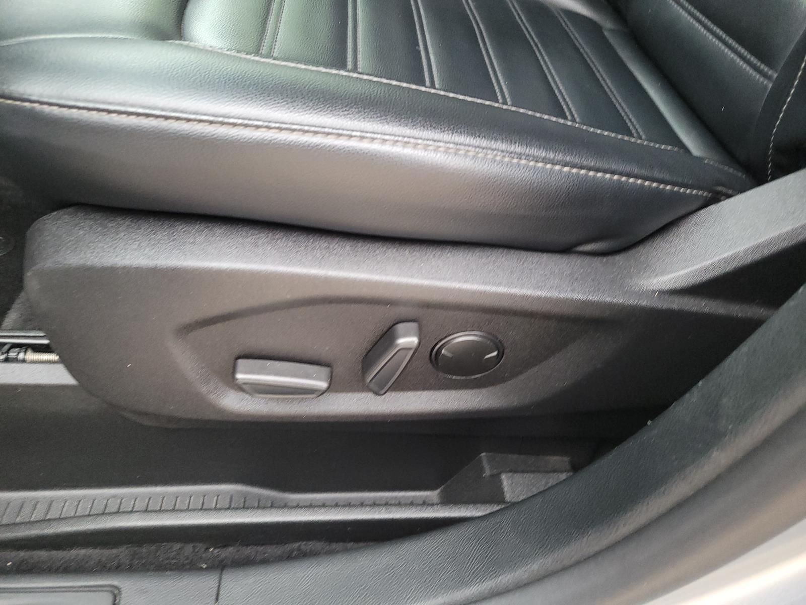 used 2022 Ford Edge car, priced at $21,000