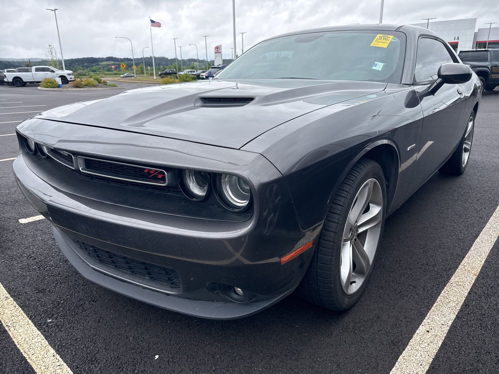 2016 Dodge Challenger R/T's photo