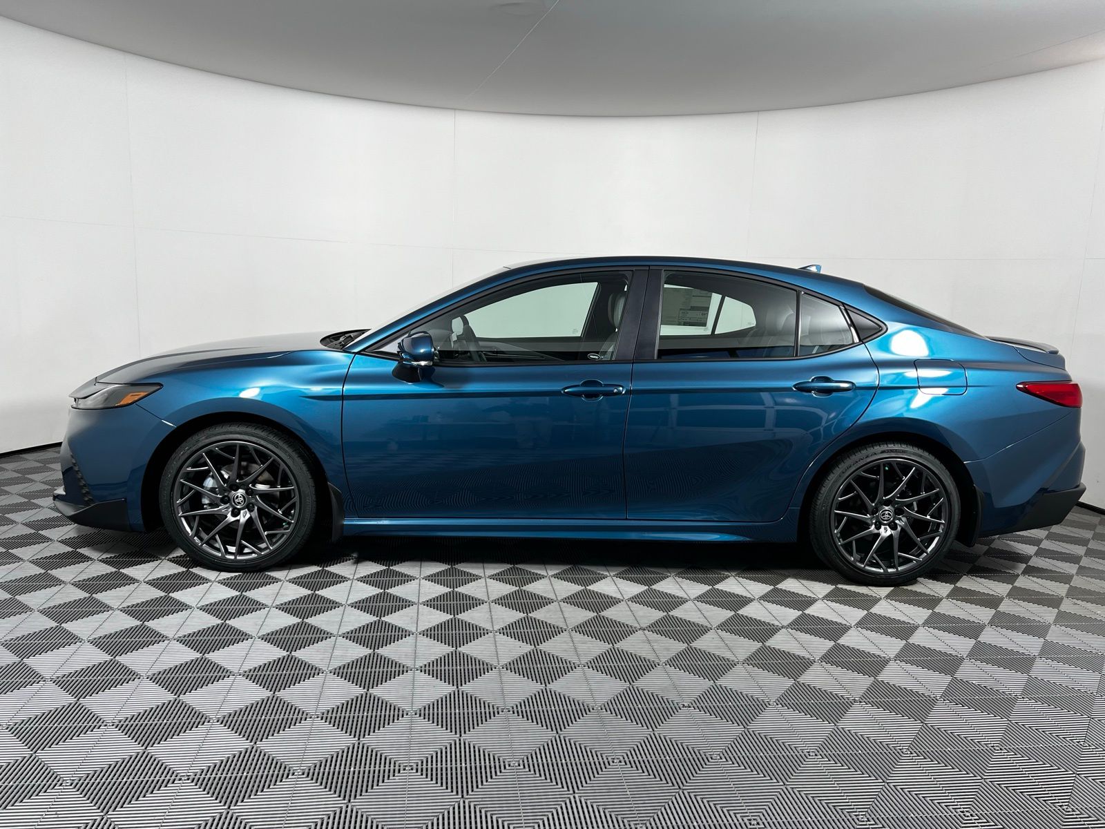 Thumbnail: 2026 Toyota Camry - 8