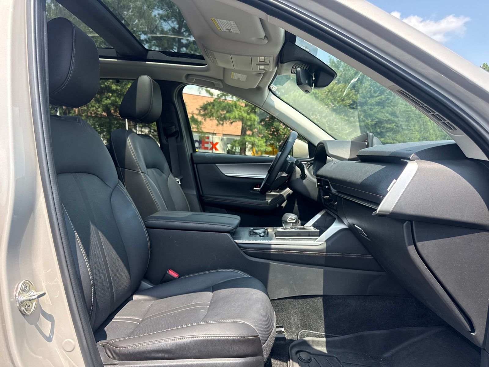 Used 2024 Silver Mazda 3.3 Turbo Premium image 12