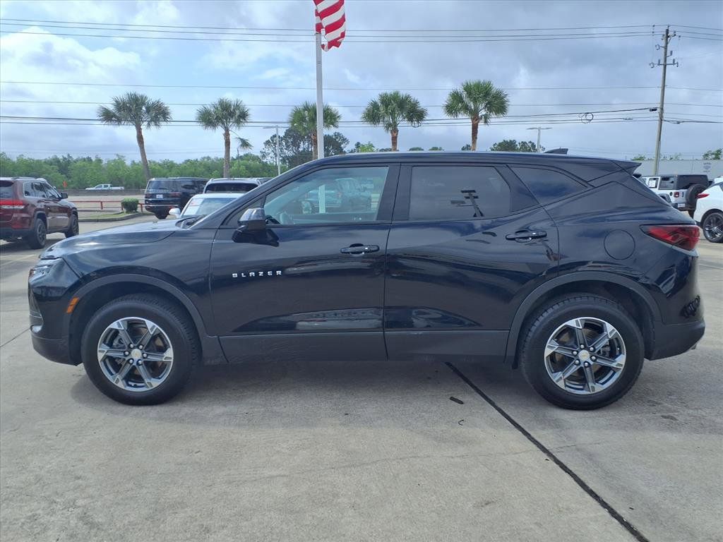 2025 Chevrolet Blazer LT - 8