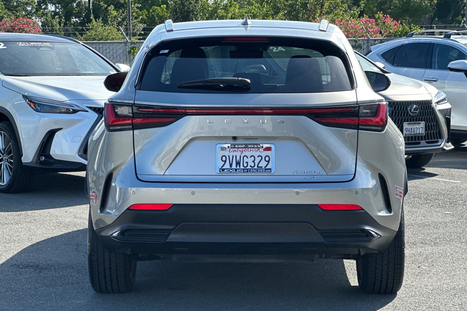 View vehicle photo 5